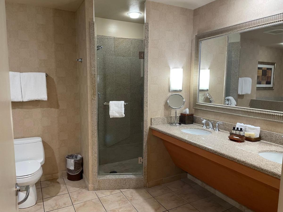 לאס וגאס The Platinum Hotel & Spa Strip View Suite מראה חיצוני תמונה
