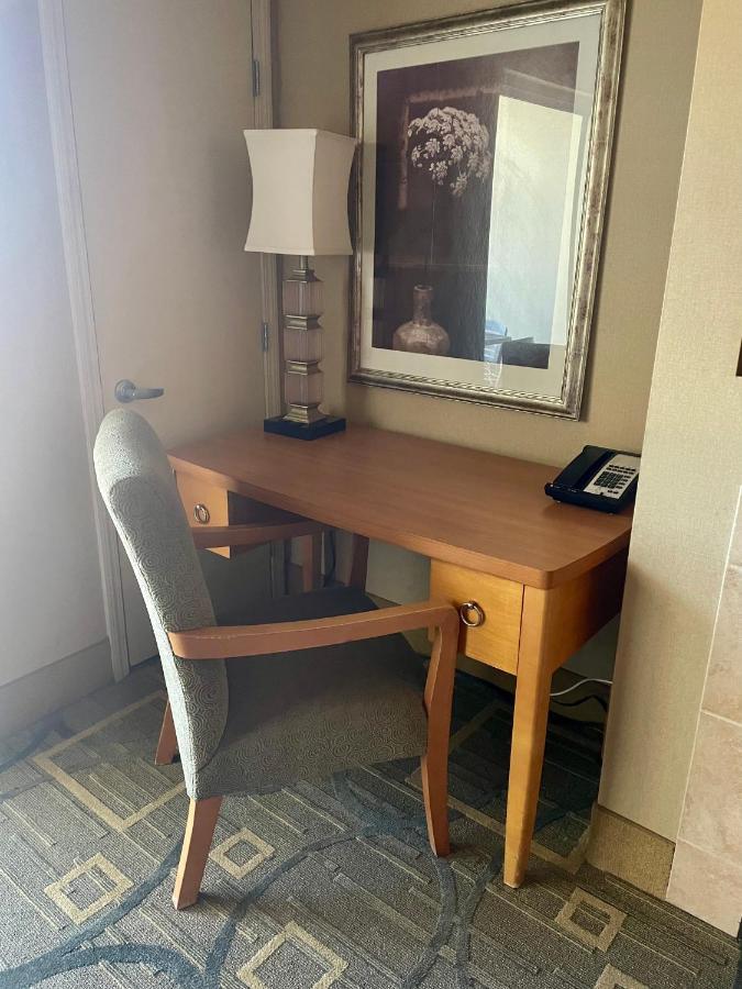 לאס וגאס The Platinum Hotel & Spa Strip View Suite מראה חיצוני תמונה